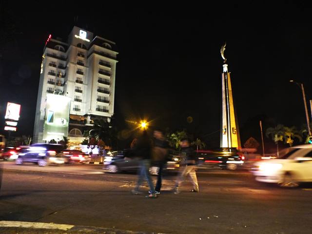 Kehidupan Malam Di Bogor